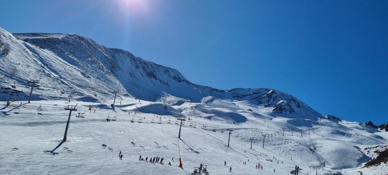 Le Louchonnais, T2, Wifi, 4 Personnes Daire Bagnères-de-Luchon Dış mekan fotoğraf